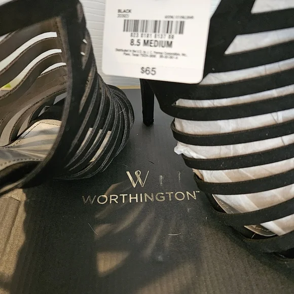 Black Worthington brand open toe high heel 👠 - Picture 2 of 8